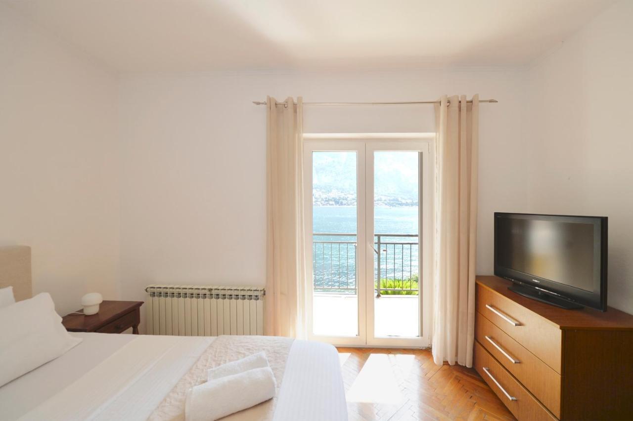 House 44 Seafront Apartments Cattaro Esterno foto